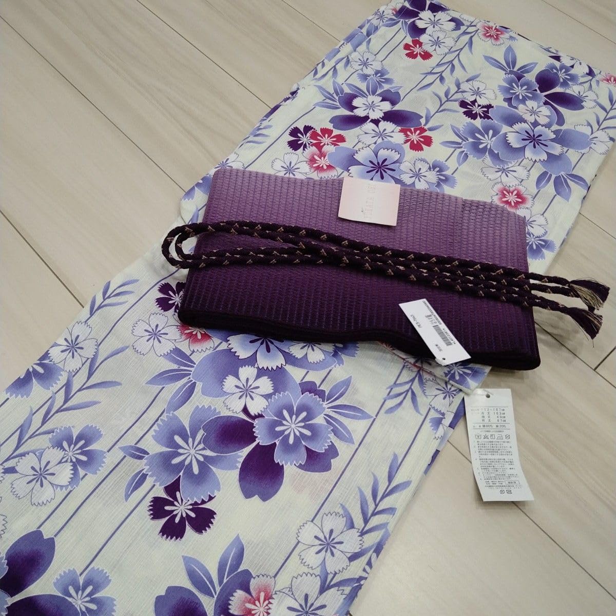新品☆呉服屋♪高級綿絽！大人上品な夏着物　藤色　浴衣３点セット 新品☆呉服屋♪高級綿絽！大人上品な夏着物藤色浴衣3点セット